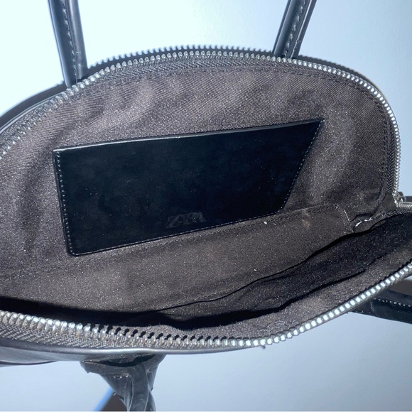 Zara Black Leather Shoulder Bag - Picture 4 of 4